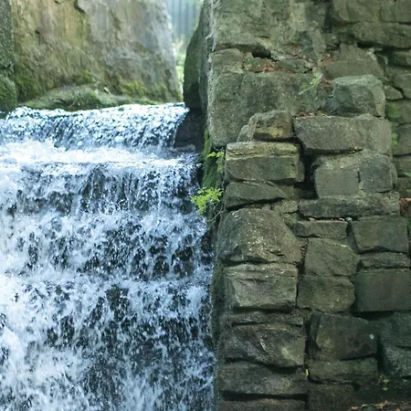 Haus am Wasserfall-3
